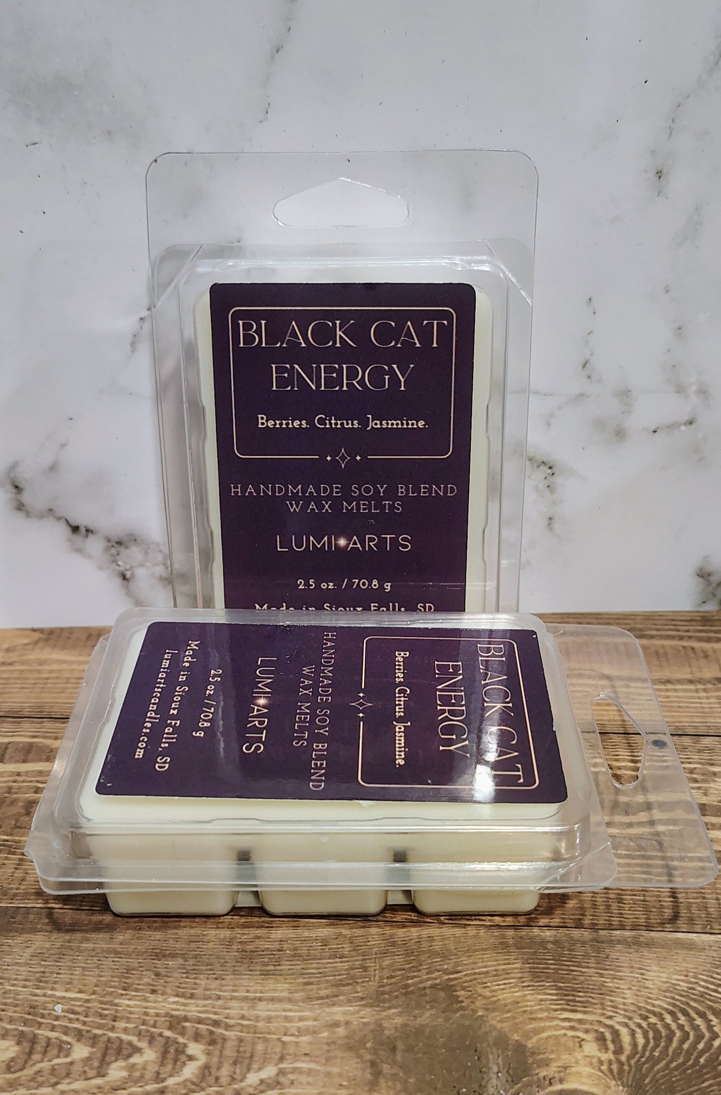 Black Cat Energy Wax Melt - Berries, Fruity