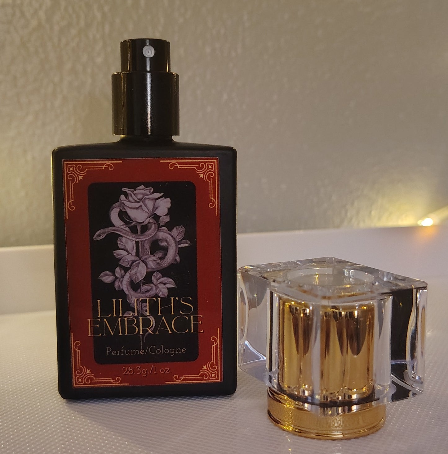 Liliths Embrace Perfume