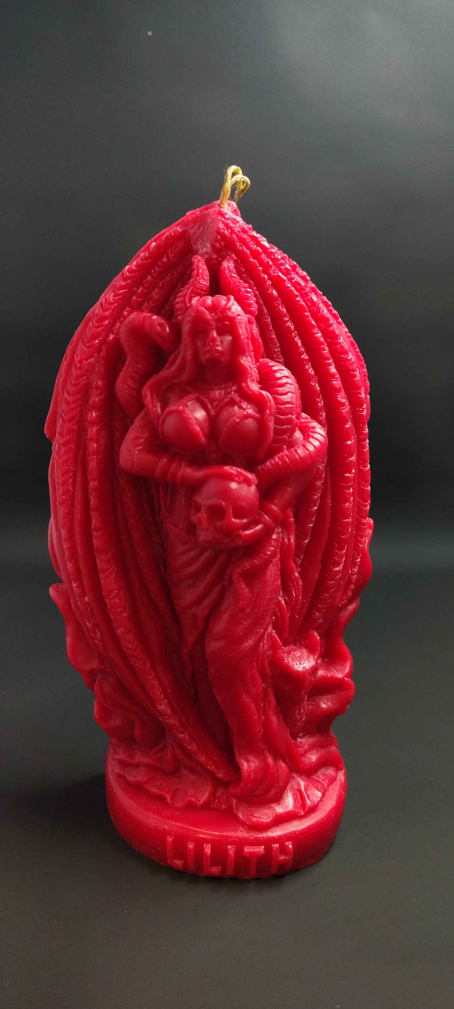 Lilith Sculpted Candle